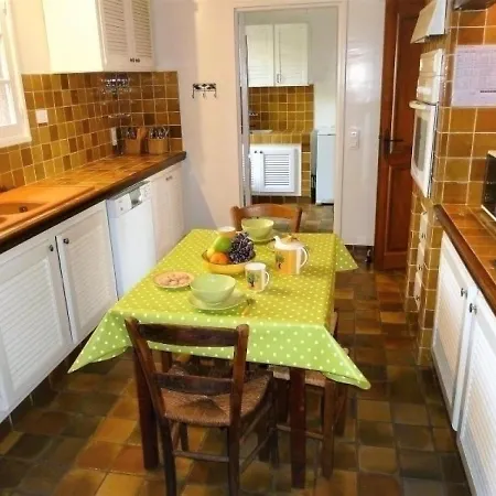 Villa Maison Saint-raphael, 5 Pieces, 10 Personnes - Fr-1-466-28