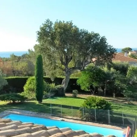 Villa Maison Saint-raphael, 5 Pieces, 10 Personnes - Fr-1-466-28 Saint-Raphaël