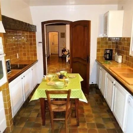Villa Maison Saint-raphael, 5 Pieces, 10 Personnes - Fr-1-466-28 *