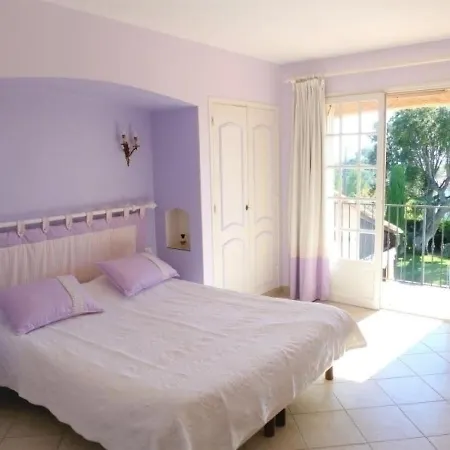 Villa Maison Saint-raphael, 5 Pieces, 10 Personnes - Fr-1-466-28 Saint-Raphaël